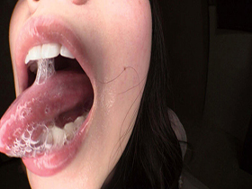 ごっくん淫語 耳元で聞く、ネバスペと喉越しごっくんのエロい音　富井美帆　サンプル画像02